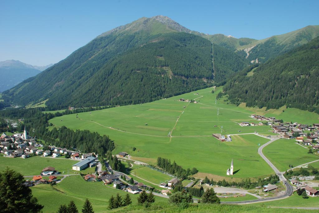 Haus Panoramablick Apartment Kals am Grossglockner Phòng bức ảnh